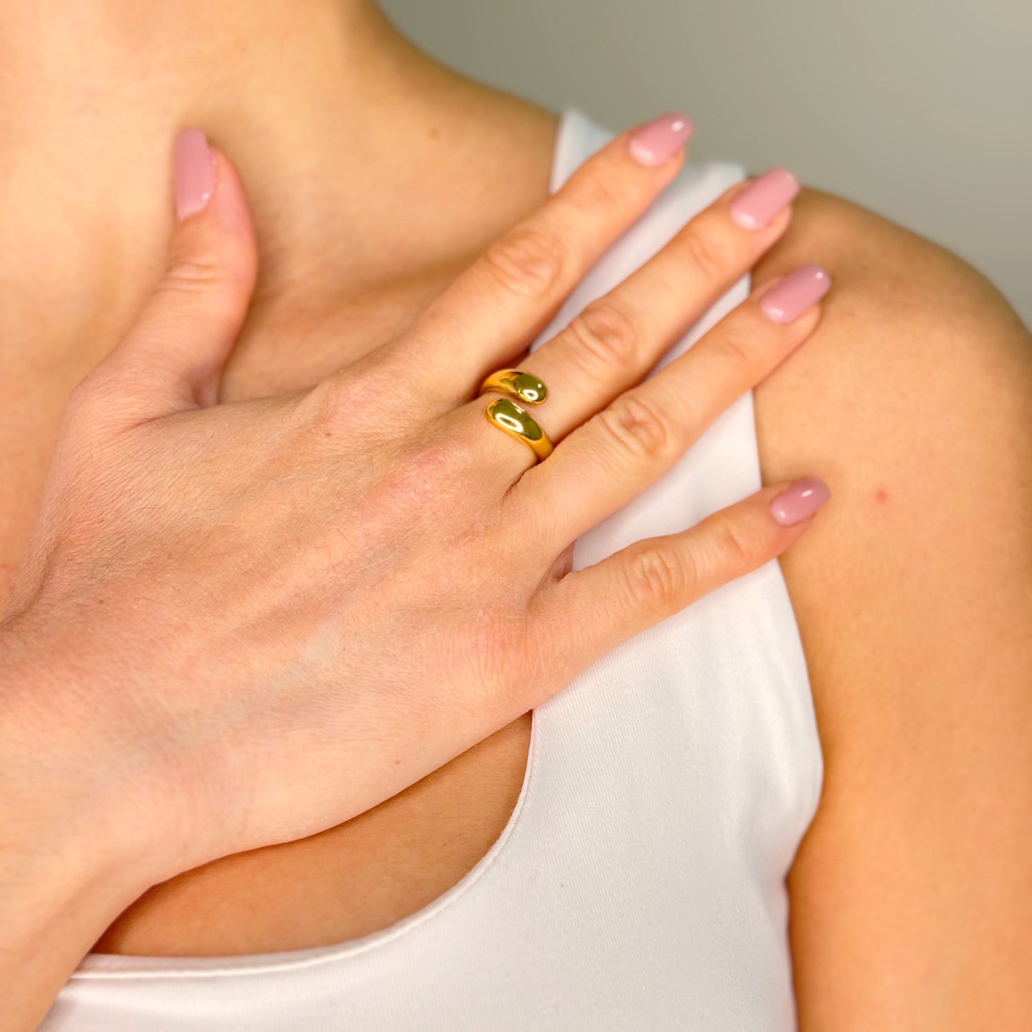 Anello Hug