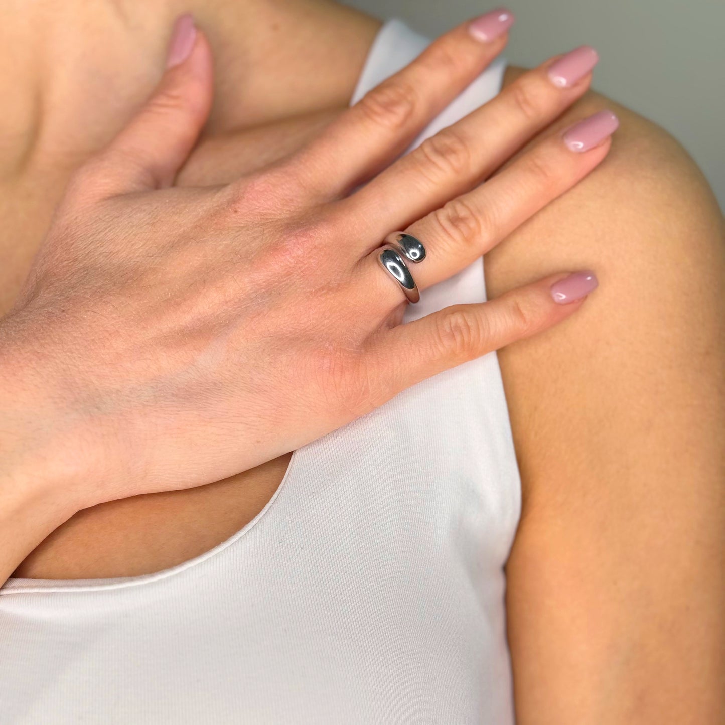 Anello Hug